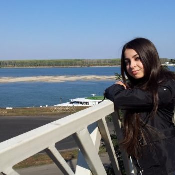 Zayneb - Langemark-Poelkapelle - Flandre occidentale | Rencontre Mature