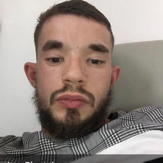 Jarrod - Poperinge - Flandre occidentale | Rencontre Mature